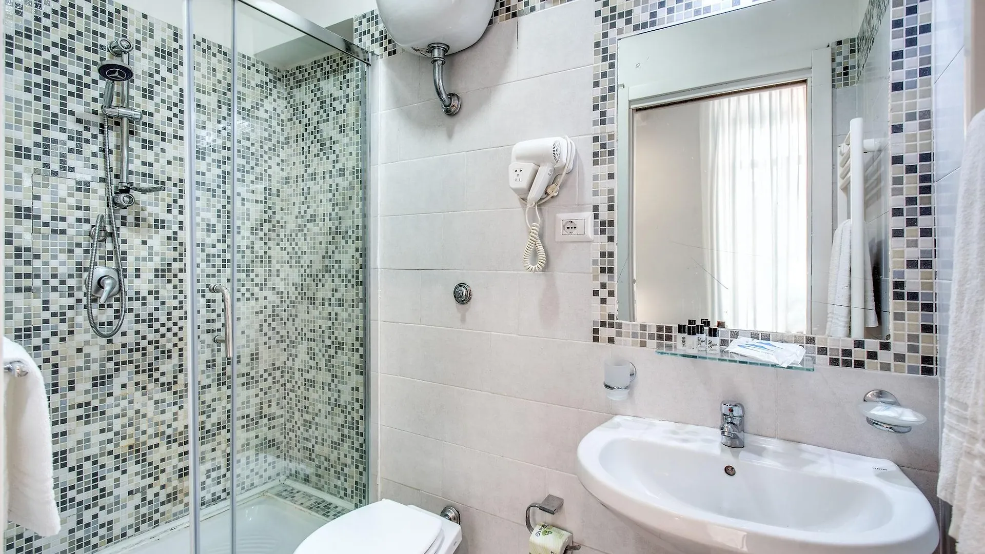 Napoli'S Gold Hotel Guest house