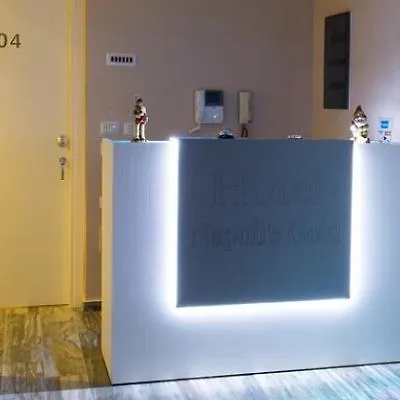 Napoli'S Gold Hotel