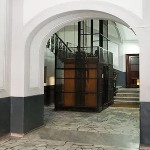 Napoli'S Gold Hotel 3*, Naples