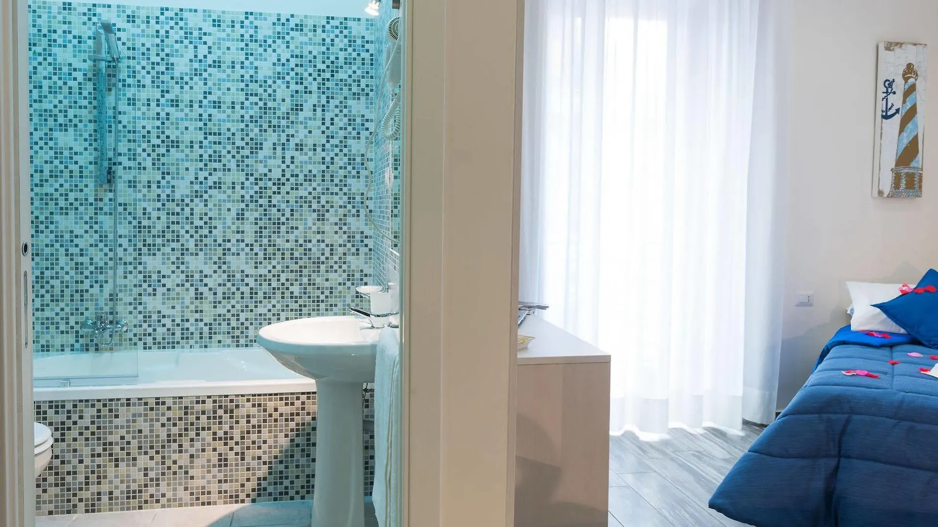 Napoli'S Gold Hotel Guest house