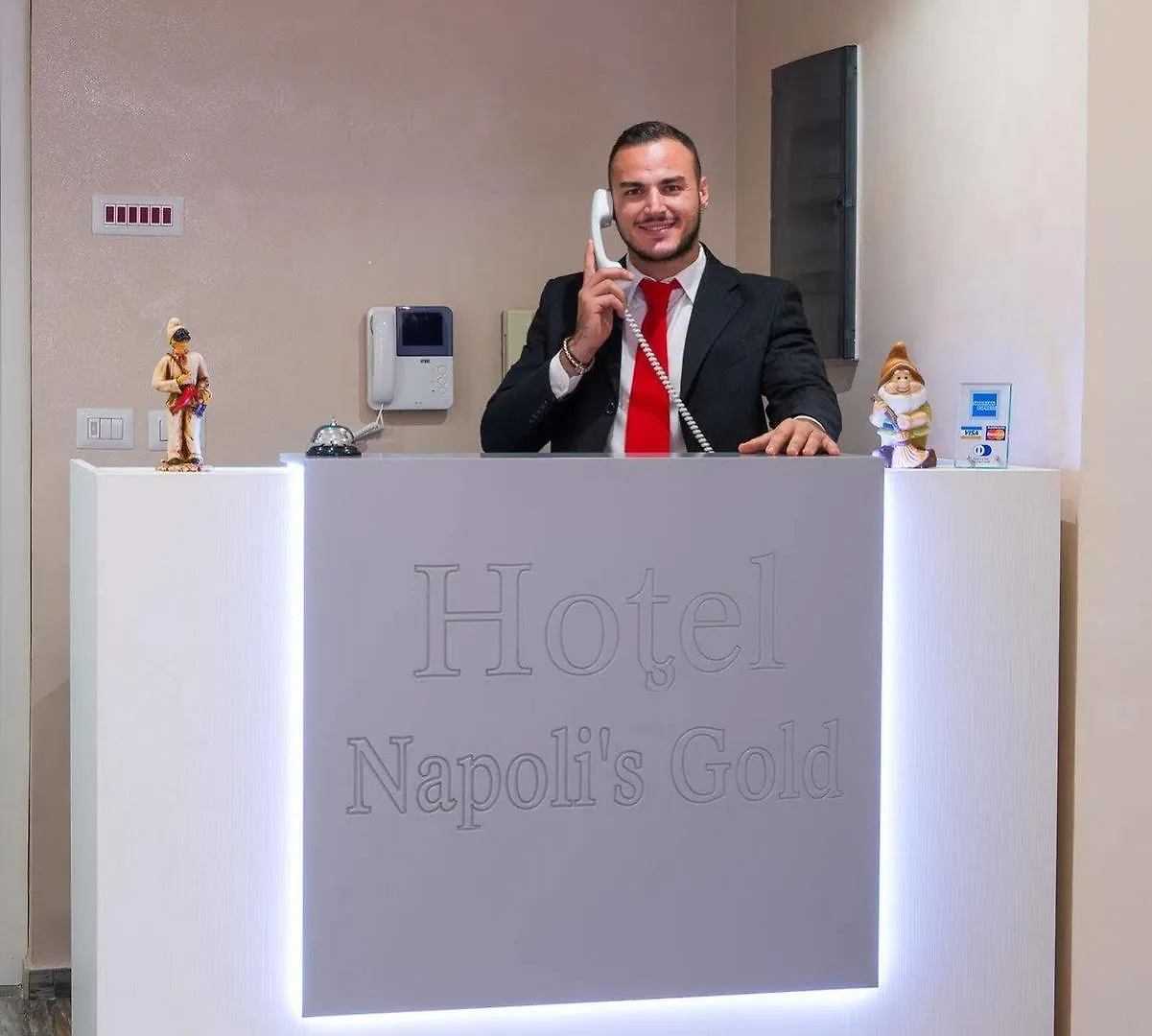 Napoli'S Gold Hotel Naples