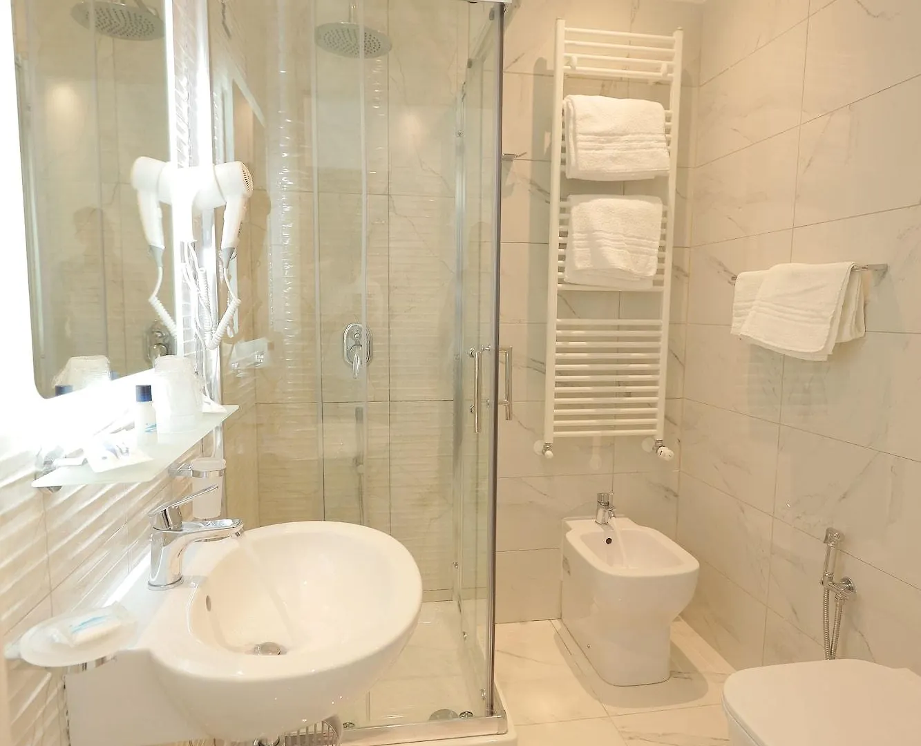 Napoli'S Gold Hotel 3*, Naples