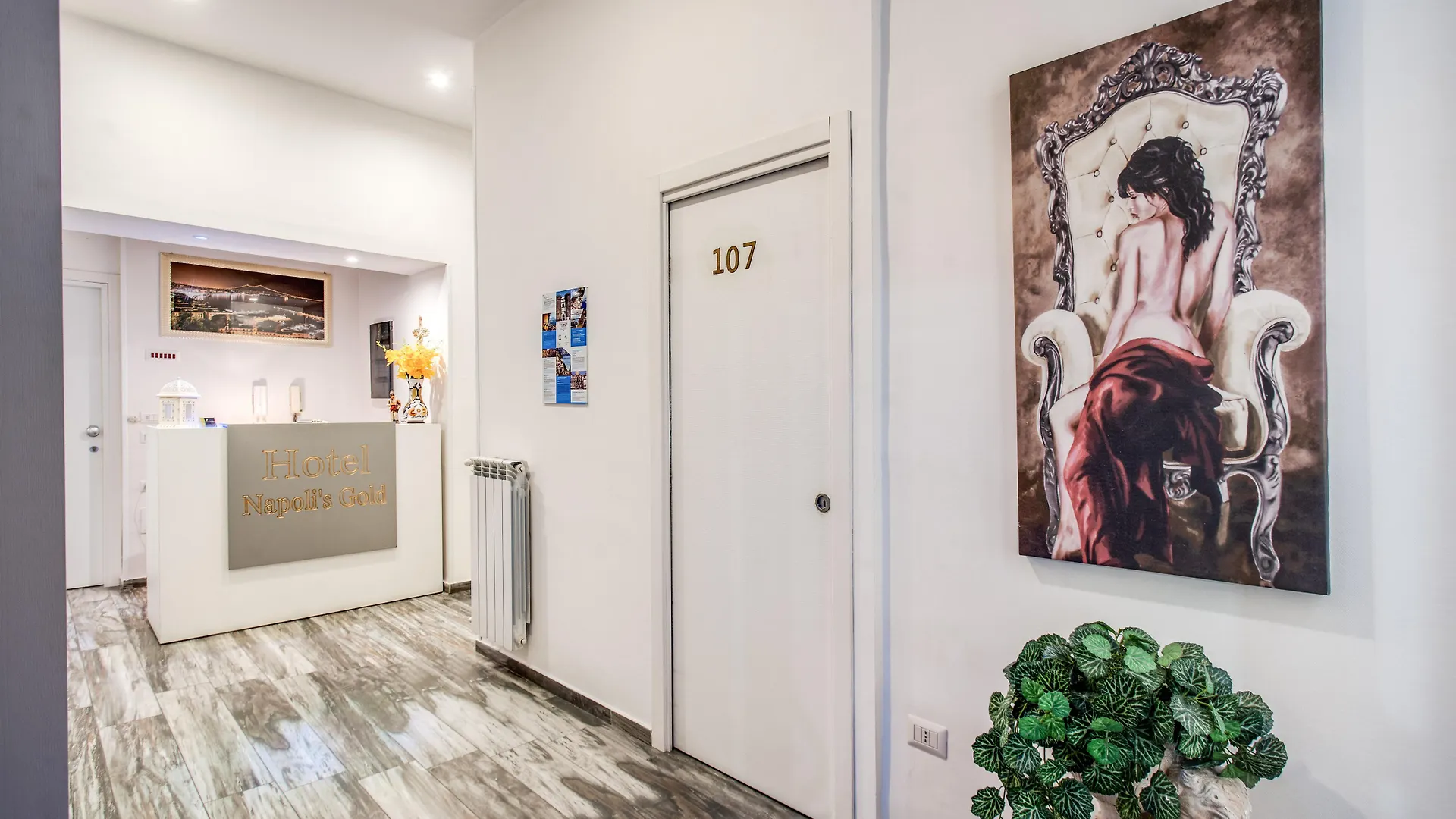 Guest house Napoli'S Gold Hotel