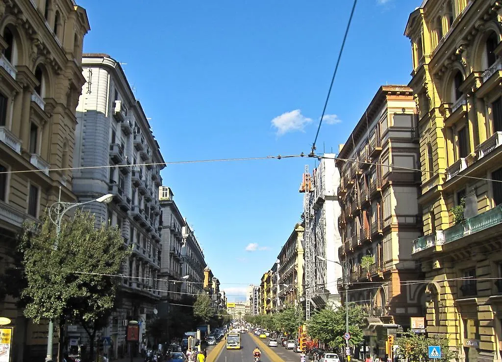 Napoli'S Gold Hotel 3*, Naples
