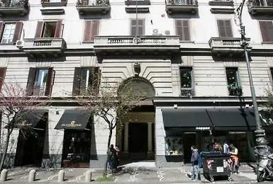 Napoli'S Gold Hotel Naples